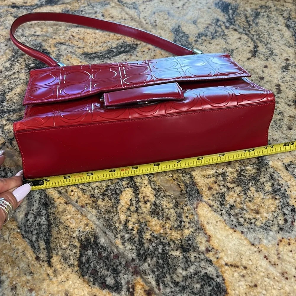 Salvatore Ferragamo Gancini embossed leather bag - Picture 14 of 16